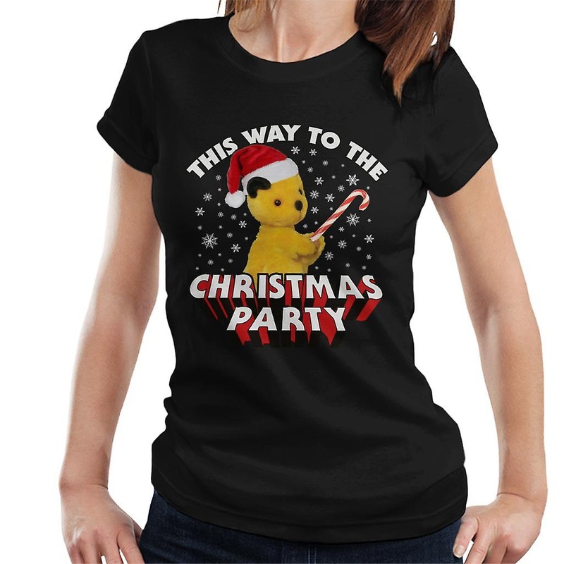 Sooty Christmas This Way To The Christmas Party Women’s T-Shirt