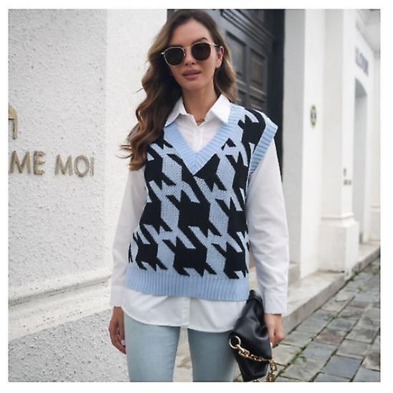 Women’s V-neck Vest Sweater 2022 High Quality Style Outer Wear Inner Vest Autumn And Winter Sexy Knitted Sweater Sleeveless Top